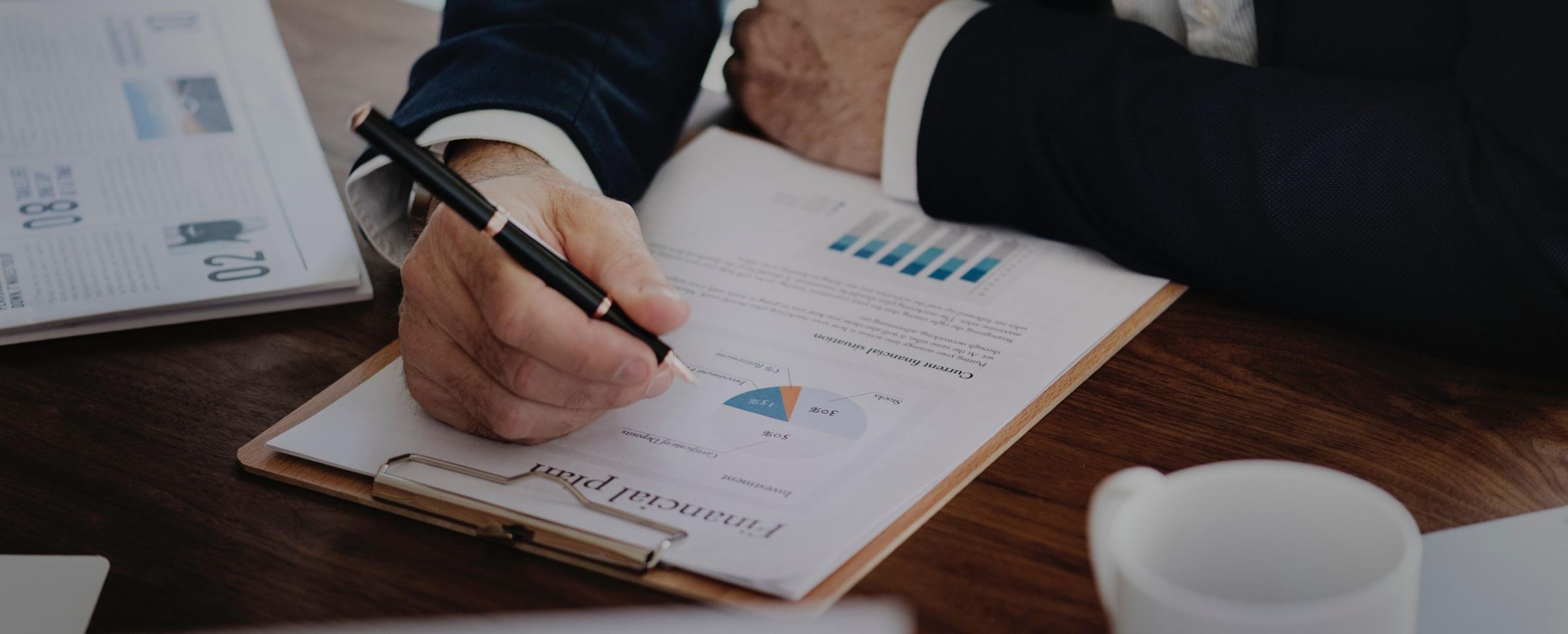 Merkur Versicherung - Finanzplan kontrollieren